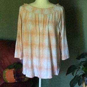 D & Co. Peach/White Swing Top